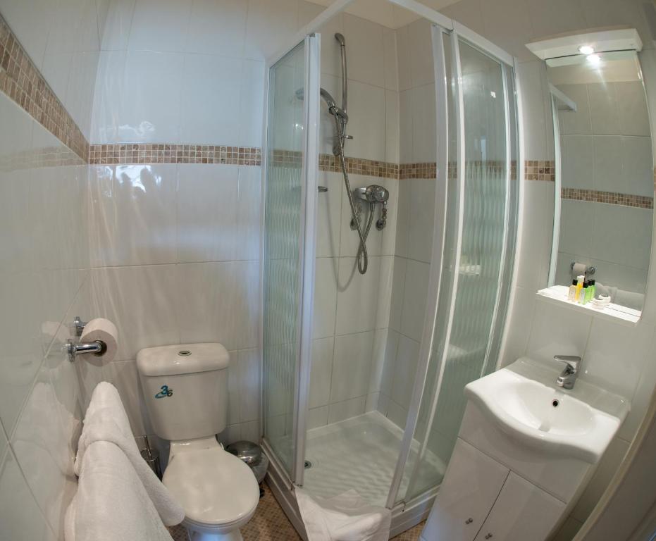 Thomas James Hotel Лимингтон Номер фото